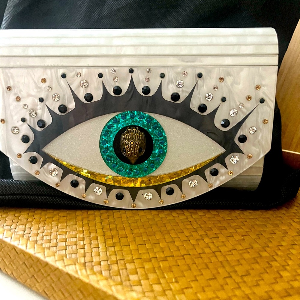 KURT GEIGER CLUTCH! Chic Eye-Design Clutch in White and Teal - Picture 2 of 10